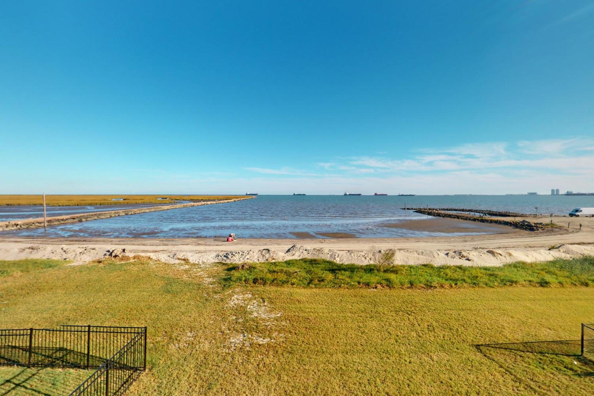 Ocean Sea Villa Port Bolivar Екстериор снимка